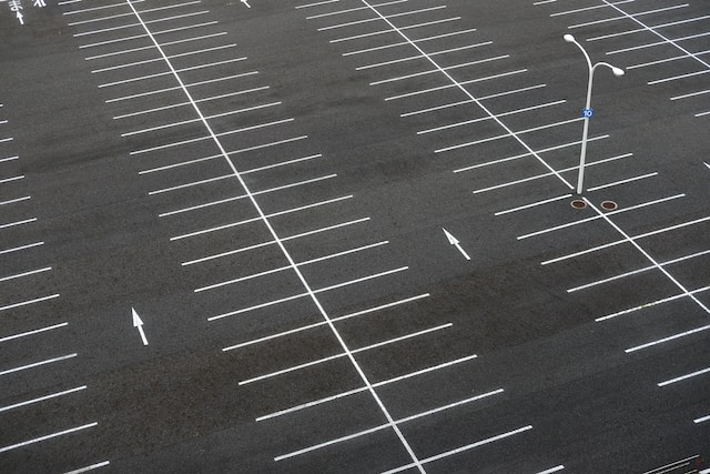 The Importance of Investing in a Trusted Parking Lot Paving Service